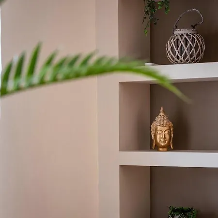 Apartment Elegant 2 Ba Close To Metro Station